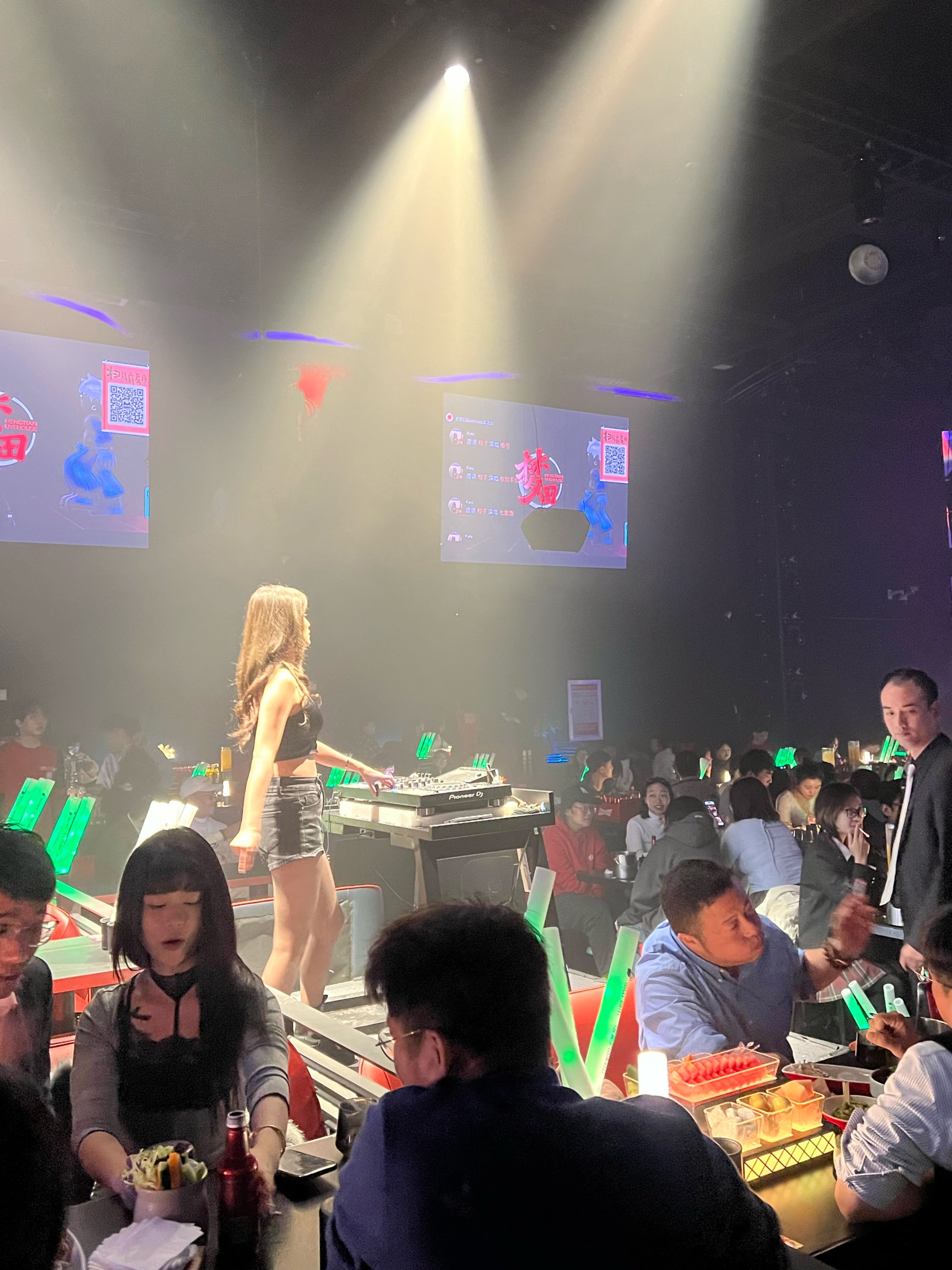 沧州商务ktv有哪些商务ktv有没有推荐-肃宁县ktv预订